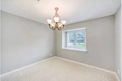 1655 Imperial Crown Drive, Houston, TX 77043 - Photo 8