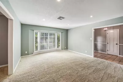 1655 Imperial Crown Drive, Houston, TX 77043 - Photo 6
