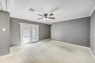 1655 Imperial Crown Dr, Houston, TX 77043 - Photo 18
