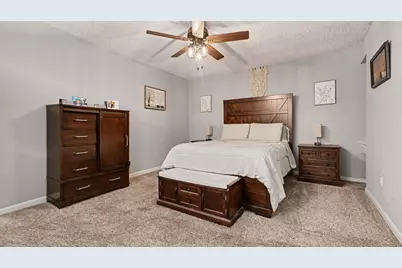 705 Meadowlark Lane, Baytown, TX 77521 - Photo 12