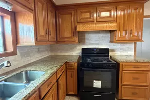 703 76th St, Houston, TX 77012 - Photo 12