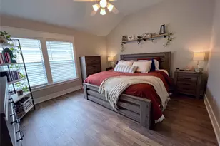 1728 Bevis St, Houston, TX 77008 - Photo 14