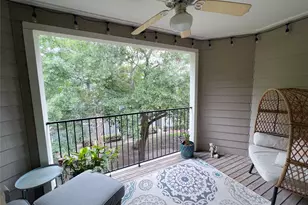 1728 Bevis St, Houston, TX 77008 - Photo 18