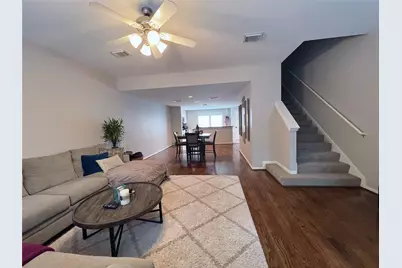 1728 Bevis Street, Houston, TX 77008 - Photo 8