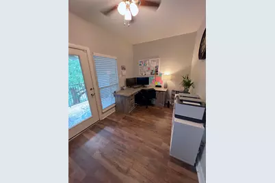 1728 Bevis Street, Houston, TX 77008 - Photo 18
