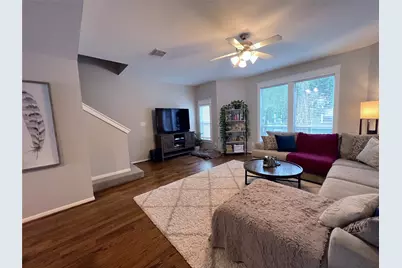 1728 Bevis Street, Houston, TX 77008 - Photo 10