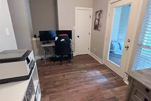 1728 Bevis St, Houston, TX 77008 - Photo 20