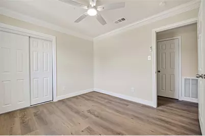 8438 Gallahad Street, Houston, TX 77078 - Photo 28