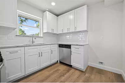 8438 Gallahad Street, Houston, TX 77078 - Photo 12