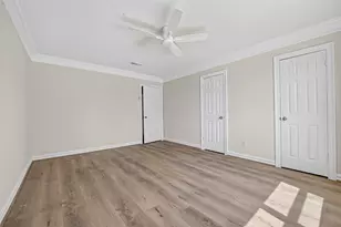 8438 Gallahad St, Houston, TX 77078 - Photo 20