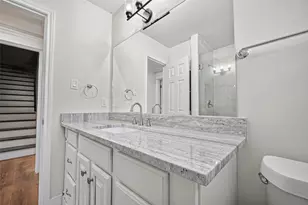 8438 Gallahad St, Houston, TX 77078 - Photo 40