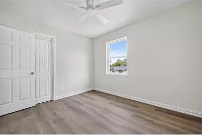 8438 Gallahad Street, Houston, TX 77078 - Photo 22
