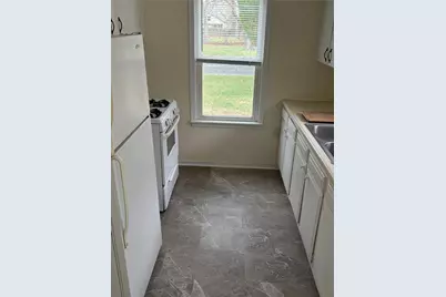 719 16th Avenue N, Texas City, TX 77590 - Photo 2