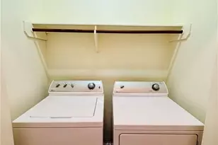 1425 W Villa Maria Rd, Bryan, TX 77801 - Photo 8