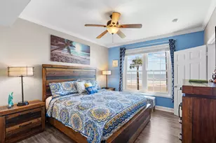 7000 Seawall Blvd, Galveston, TX 77551 - Photo 16