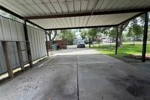 6009 Maple St, Houston, TX 77074 - Photo 14