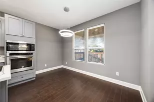 813 Fortune St, Houston, TX 77088 - Photo 10