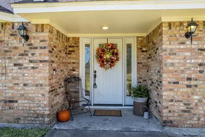 3008 N Pruett Street, Baytown, TX 77521 - Photo 4