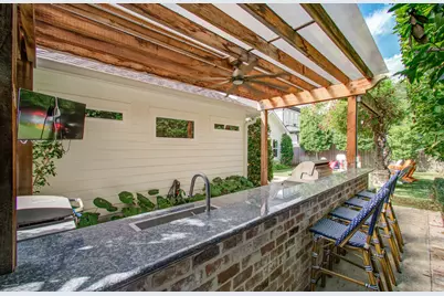 1722 Chippendale Road, Houston, TX 77018 - Photo 36