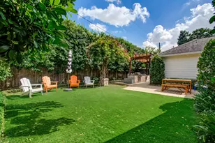 1722 Chippendale Rd, Houston, TX 77018 - Photo 32