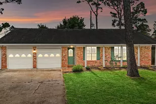 10014 Sweet Gum Ln, Baytown, TX 77521 - Photo 1