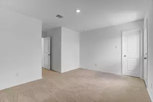 390 Lucia Way, Cleveland, TX 77327 - Photo 18