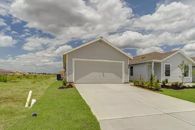 390 Lucia Way, Cleveland, TX 77327 - Photo 1