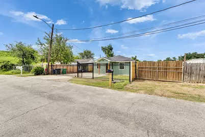 9707 Nedwald Street, Houston, TX 77029 - Photo 1