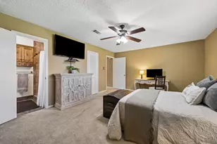 605 Heather Ln, Friendswood, TX 77546 - Photo 16