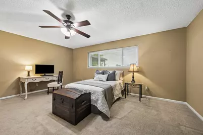 605 Heather Lane, Friendswood, TX 77546 - Photo 14