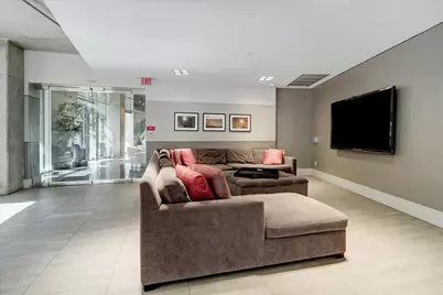 1901 Post Oak Boulevard #303, Houston, TX 77056 - Photo 22