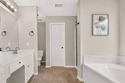 9710 Berkshire Trace, Pearland, TX 77584 - Photo 20