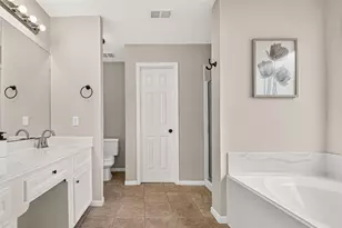 9710 Berkshire Trce, Pearland, TX 77584 - Photo 20