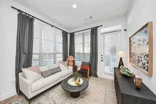 15635 Memorial Dr, Houston, TX 77079 - Photo 8