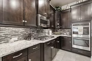 11 Whispering Thicket Pl, The Woodlands, TX 77375 - Photo 16
