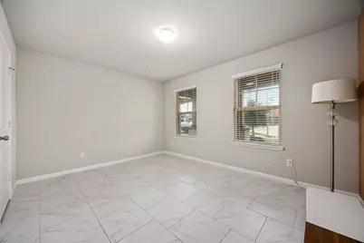 18442 Grayson Bluff Way, Richmond, TX 77407 - Photo 18