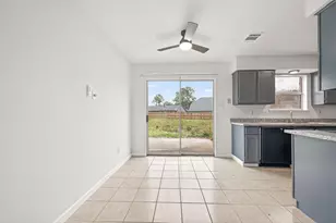 7523 La Pl Dr, Houston, TX 77083 - Photo 10