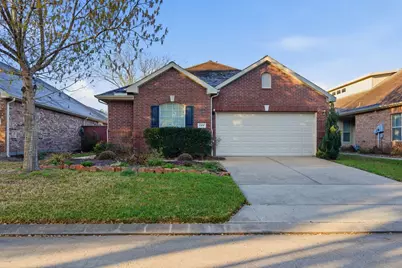 1308 Palermo Drive, Pearland, TX 77581 - Photo 2