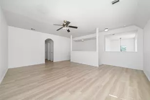 8914 Parlin Ridge Dr, Houston, TX 77040 - Photo 14