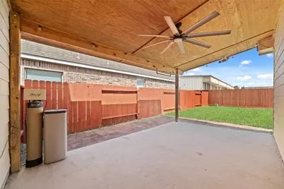 8914 Parlin Ridge Drive, Houston, TX 77040 - Photo 28