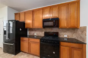 8914 Parlin Ridge Dr, Houston, TX 77040 - Photo 12