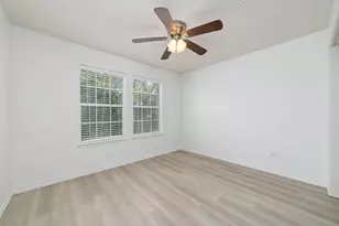 8914 Parlin Ridge Dr, Houston, TX 77040 - Photo 22