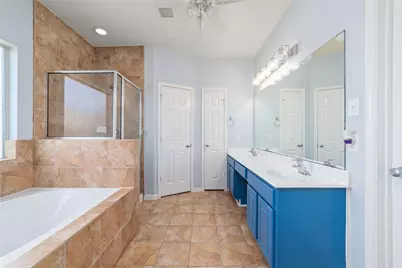 8914 Parlin Ridge Drive, Houston, TX 77040 - Photo 18