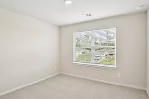 5225 Redbud Vly Dr, Pearland, TX 77584 - Photo 8