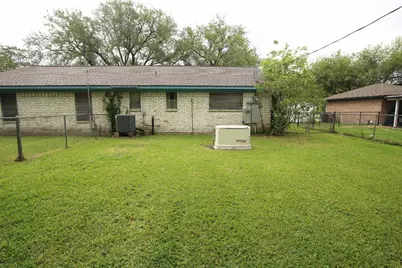 3804 Shady Lane, Santa Fe, TX 77517 - Photo 16