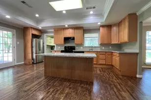 1030 Pine Timbers Dr, Sour Lake, TX 77659 - Photo 4