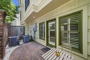 1329 Hyde Park Blvd, Houston, TX 77006 - Photo 6
