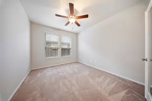 5031 Chestnut Orch Dr, Houston, TX 77066 - Photo 8
