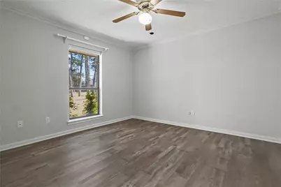 2102 Candy Street, Pinehurst, TX 77362 - Photo 32