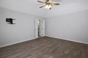 2102 Candy St, Pinehurst, TX 77362 - Photo 28